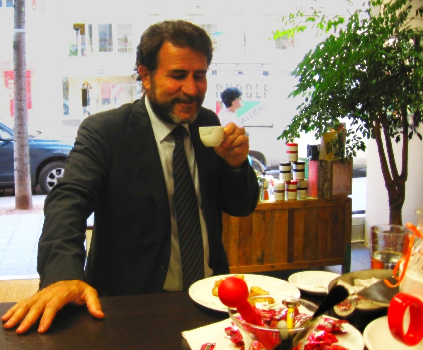 Carlo Grenci - Espresso at Beans