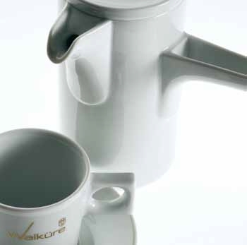 Making coffee with the Karlsbad coffee maker Making coffee with the Karlsbad coffee maker